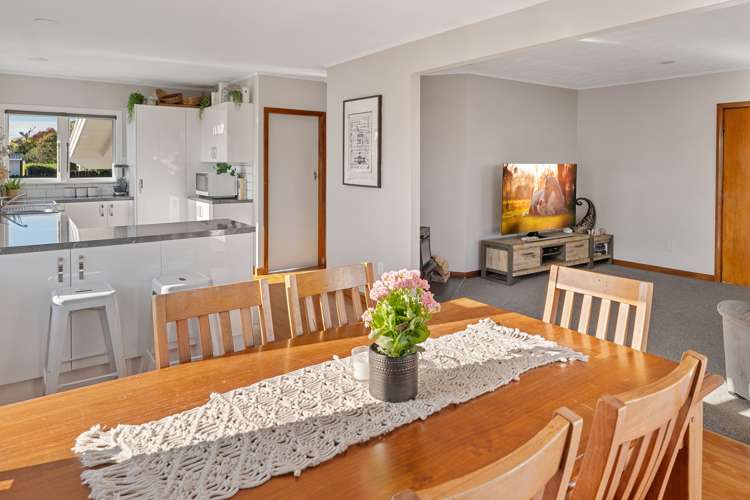 1 Haycock Place Richmond_13