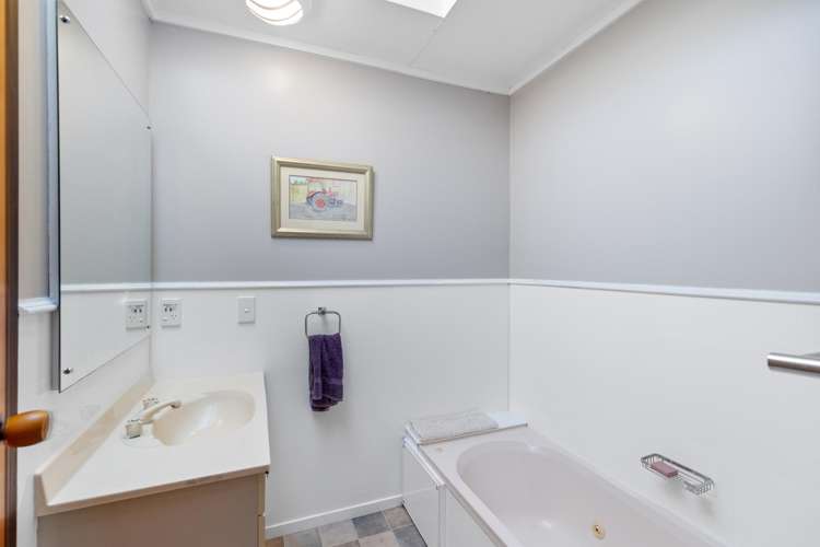 324 State Highway 1 Ohau_12