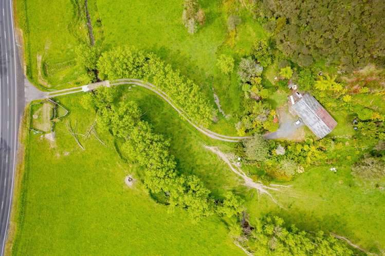 3133 Mokau Road Mokau_24