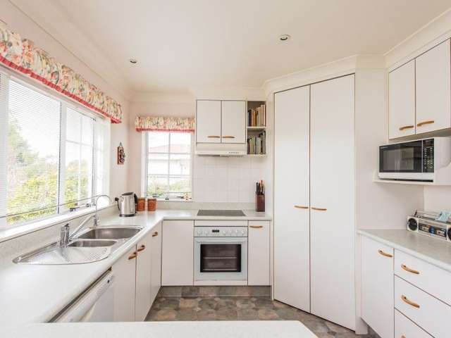 35 Kakaho Drive Tawhero_1