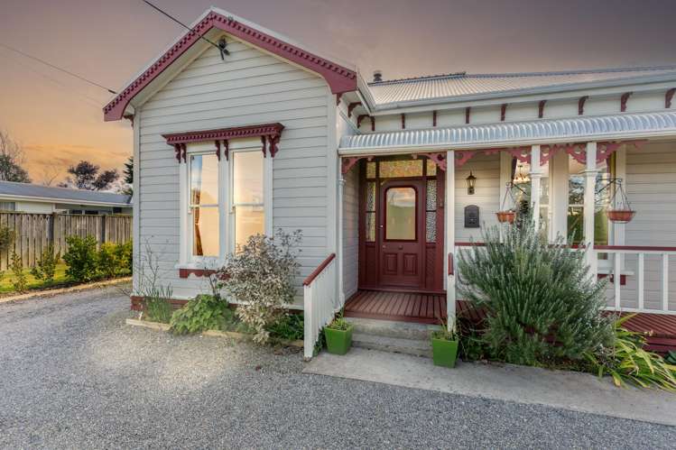 168 High Street South_0