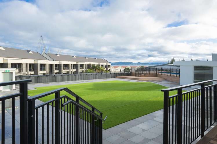 202/4 Reads Quay, Marinaview Gisborne_24