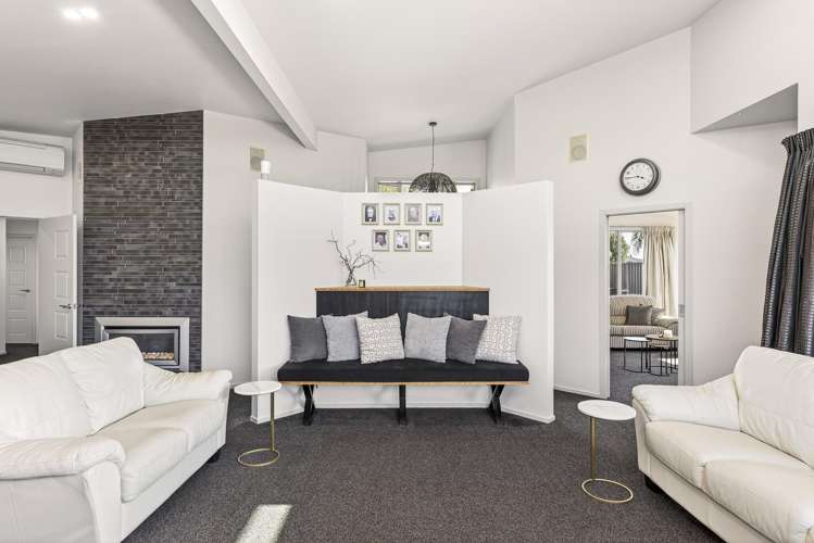 15 Pohutukawa Grove Lytton West_11