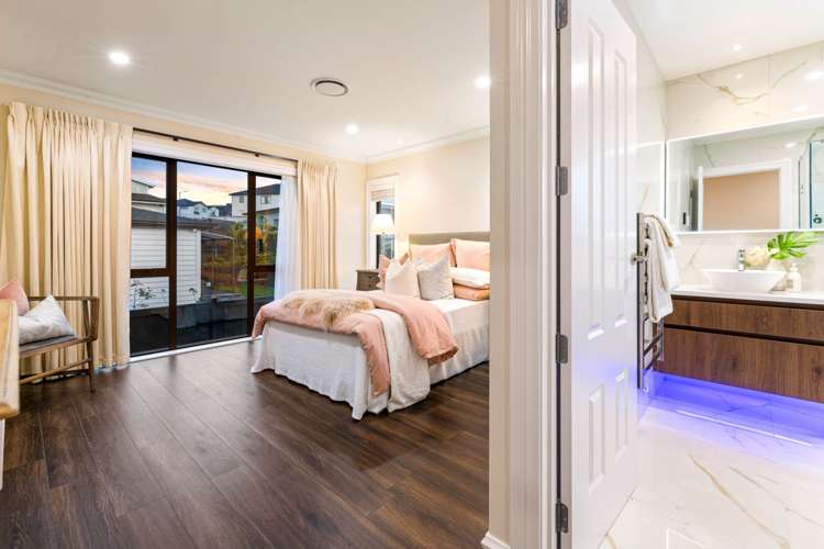 49 Matahae Drive Flat Bush_15