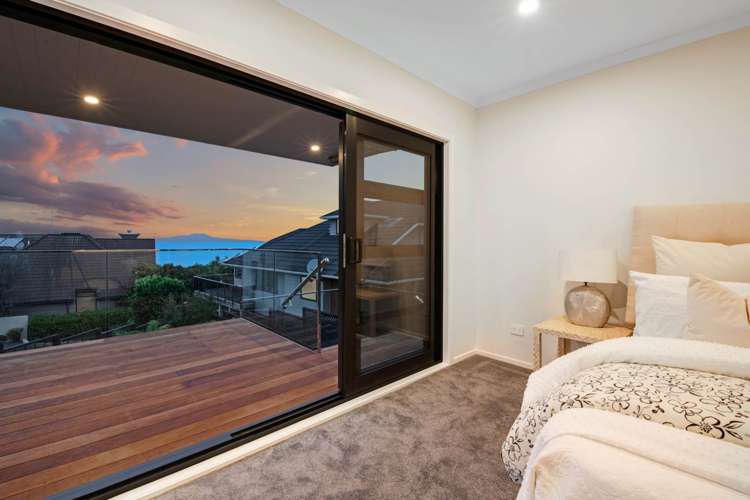 31 Churchill Road Murrays Bay_25