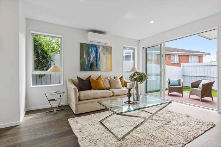 98c Flanshaw Road Te Atatu South_3