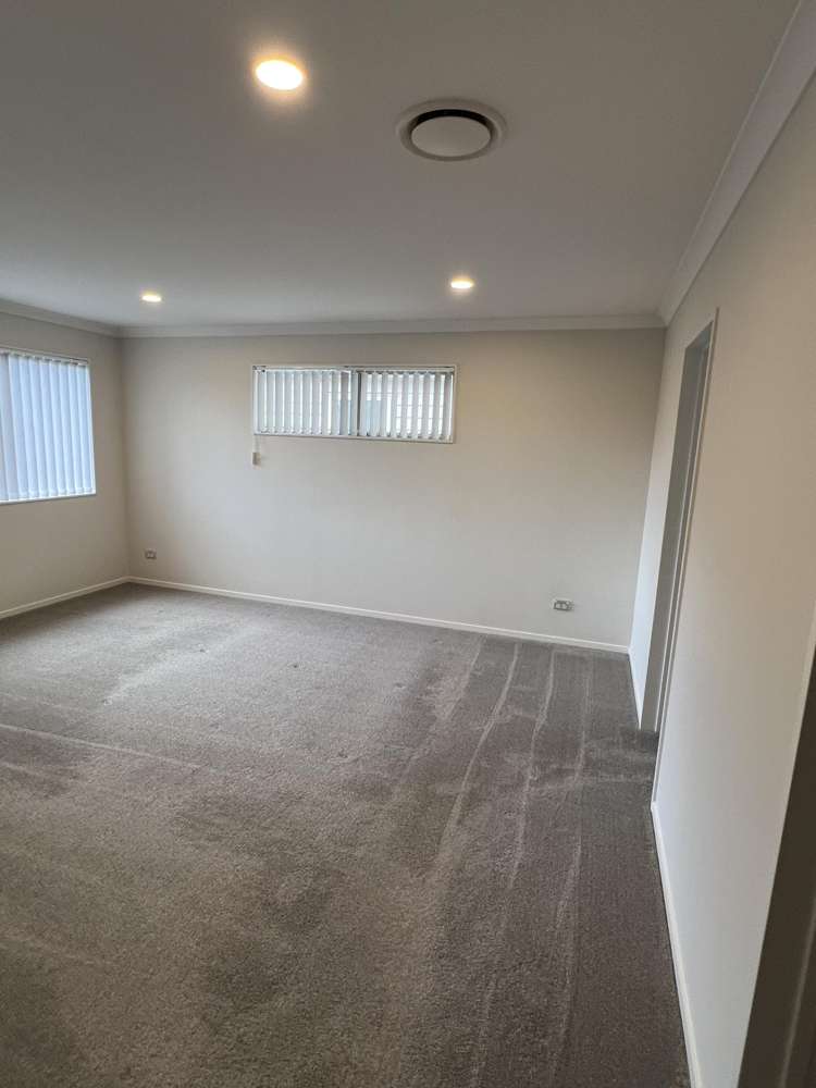 16 Hikuawa Road Flat Bush_24
