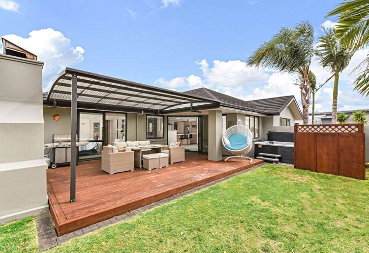 23 Columbia Crescent Beachlands_11