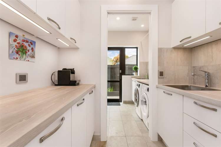 447 Ilam Road Bryndwr_2