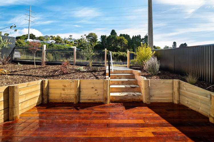 7 Parkside Avenue Caversham_17