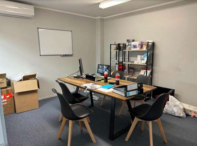 2/5 Argus Place Wairau Valley_4