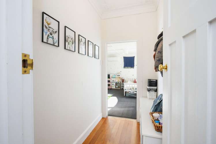 3 Saint Johns Avenue Palmerston North Central_27