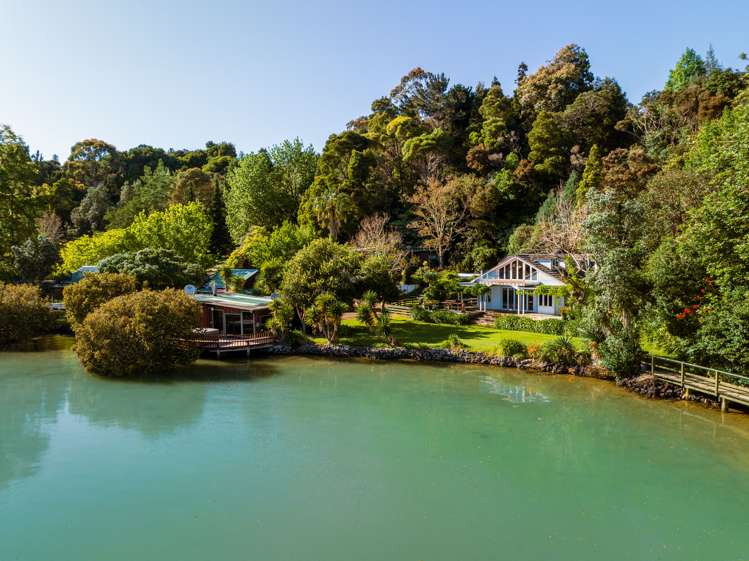 745d Waikino Road Russell Surrounds_0