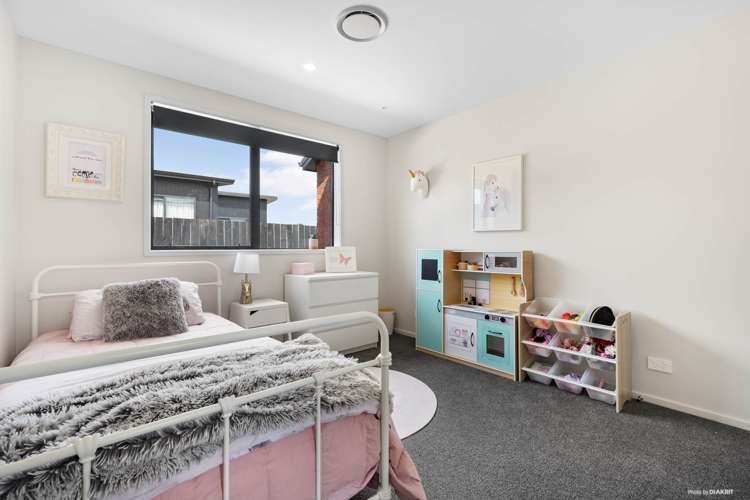 145 Seventh View Avenue Beachlands_18