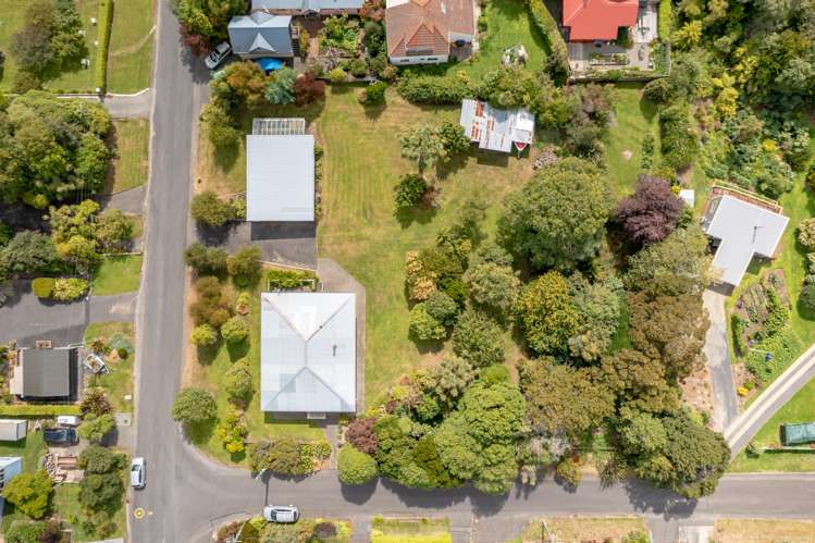 1 Waikana Street Broad Bay_31