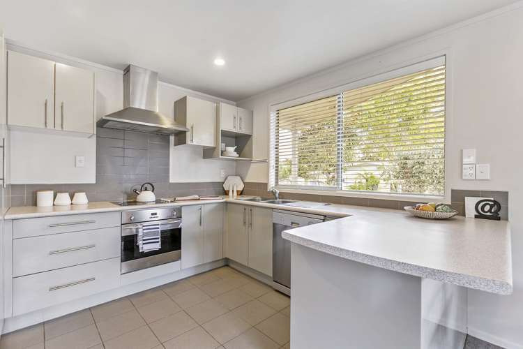 59 Hellyers Street Birkdale_16