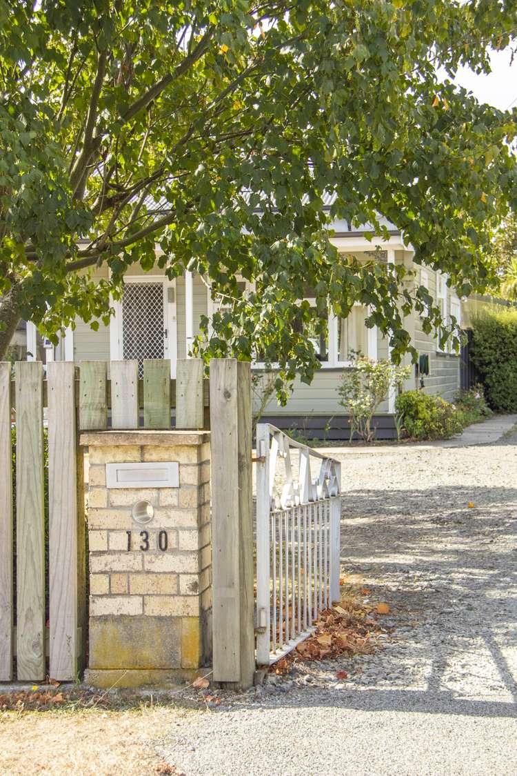 130 Kent Street Carterton_14