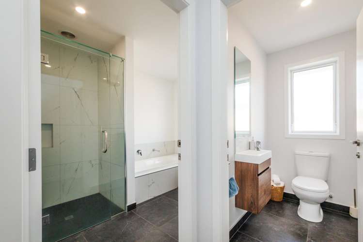 47 Atlantic Drive Fitzherbert_16