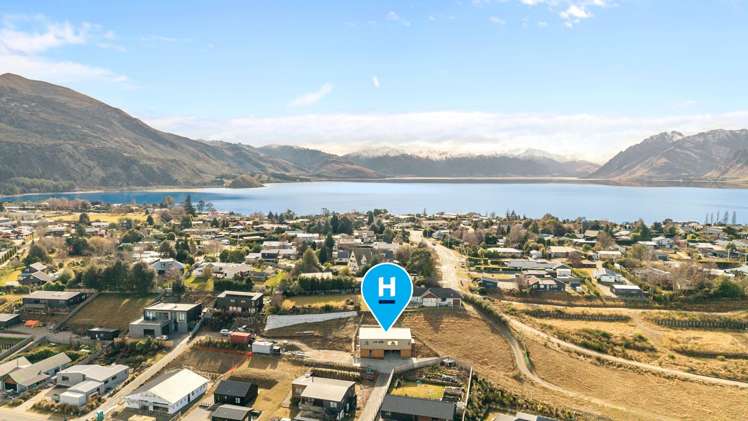 33 Tomtit Crescent Lake Hawea_23