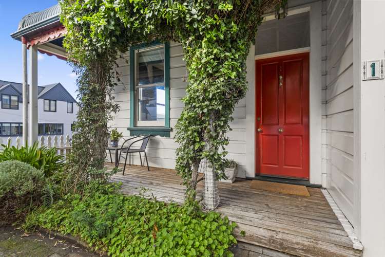 1 Pitarua Street Thorndon_1