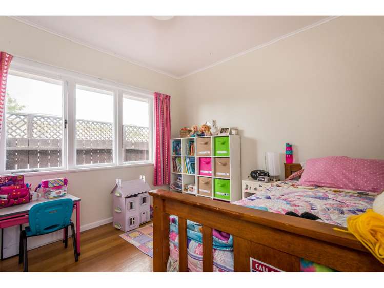 2a Kelkirk Street Kelston_12