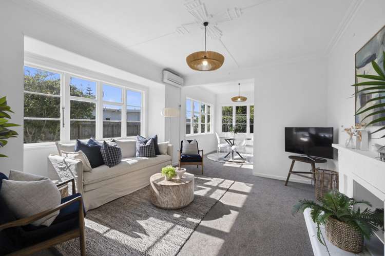 9D Paynters Avenue Strandon_1