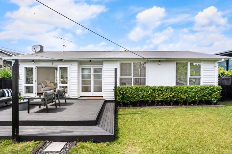 45 Totara Road Te Atatu Peninsula_16