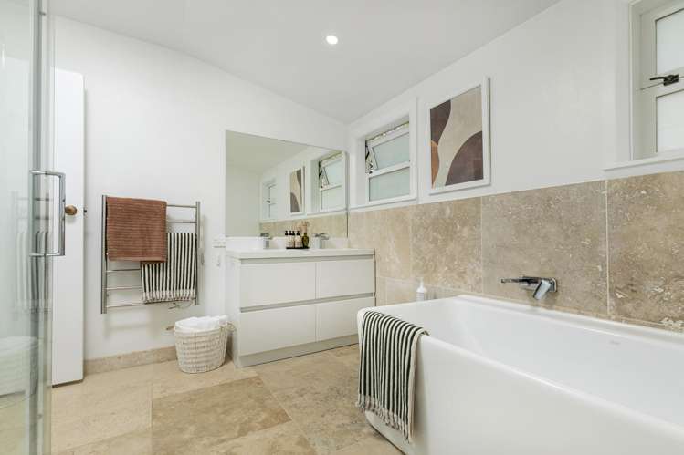 226 Upper Harbour Drive Greenhithe_14