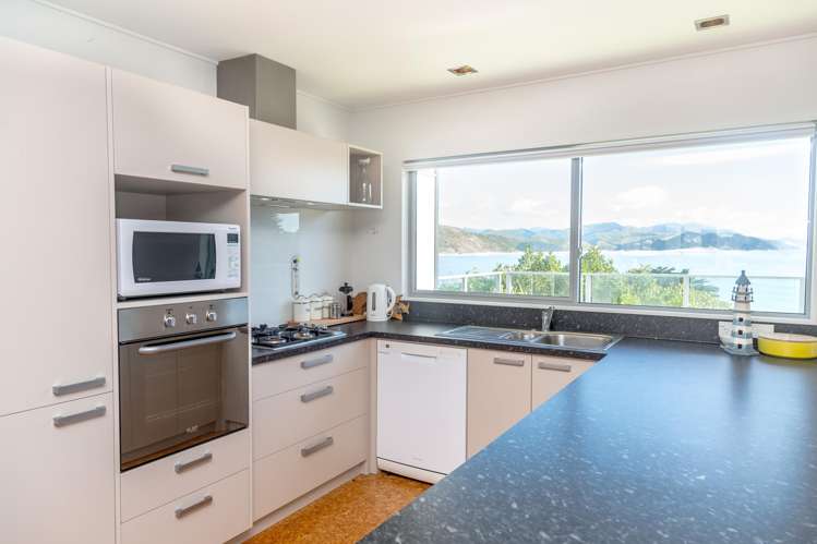 56A Balfour Crescent_3