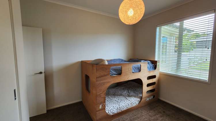 32 Walter Crescent Silverdale_17