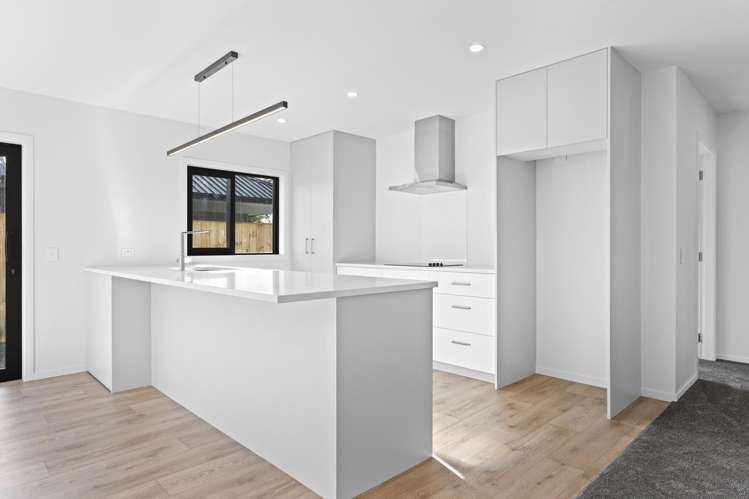 10 Pohutukawa Place_2