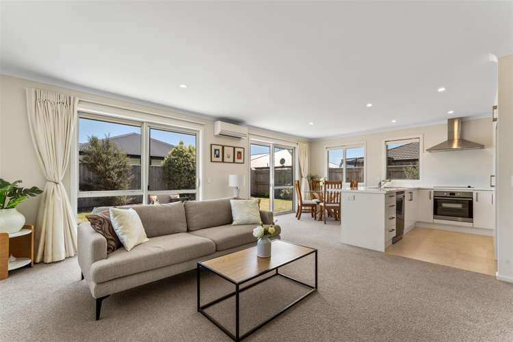 6 Camberley Road Richmond_11