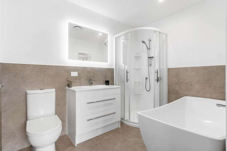 128 Sharyn Place Whangamata_17