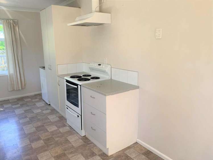 38 Hollyford Avenue Bryndwr_2