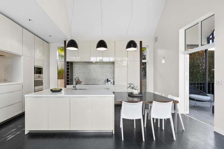 35 Owens Road Epsom_10