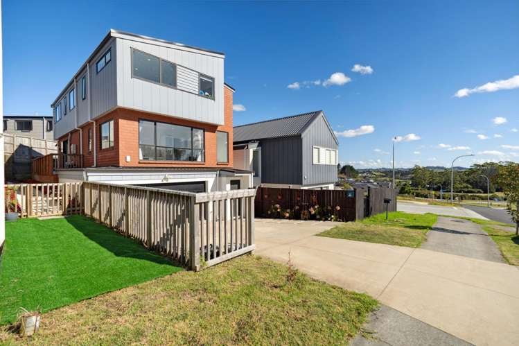 46 Celestial Crescent Orewa_36