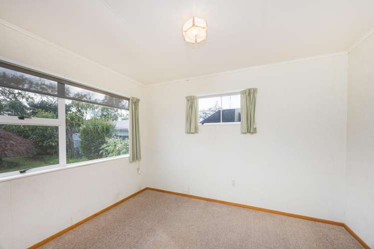36 Cedar Crescent Feilding_7