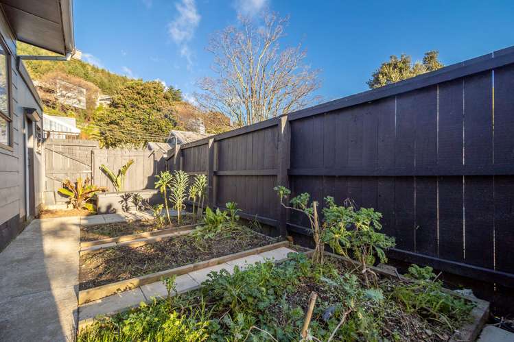 2/41 Atawhai Drive The Wood_9