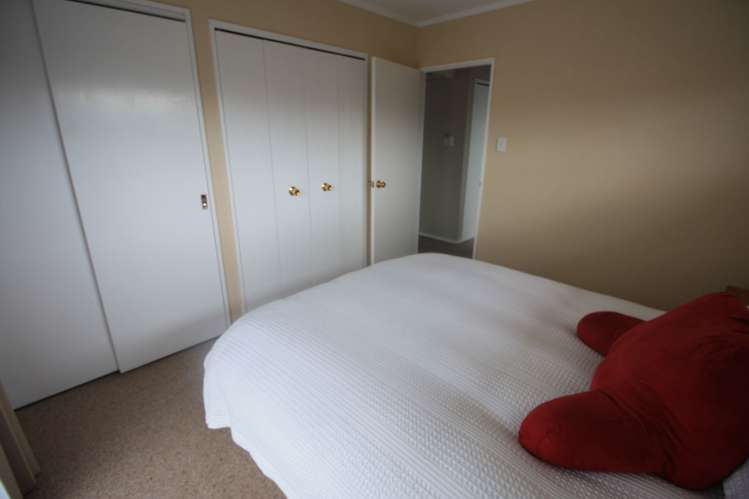 24 Willowstream Grove Cloverlea_11