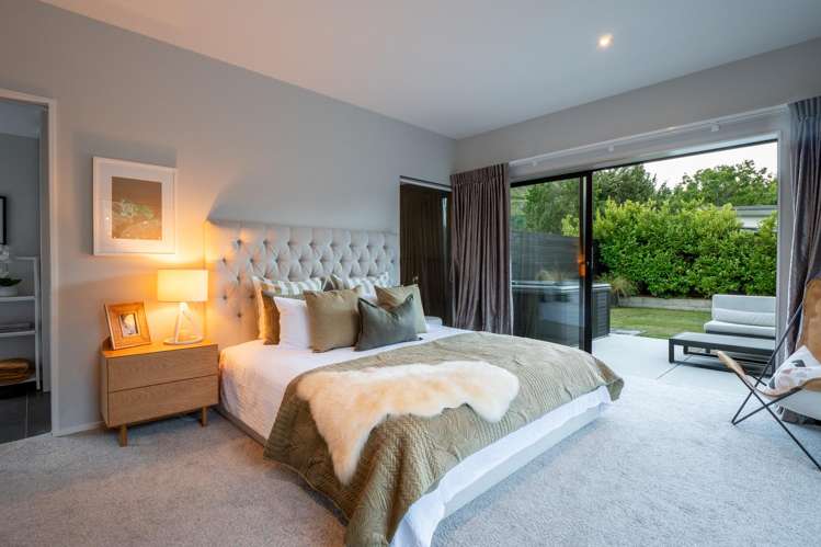 1 Larkins Way Arthurs Point_17