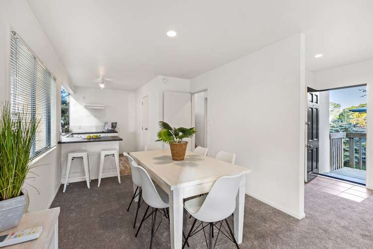 2/62a Lynden Avenue Hillcrest_6