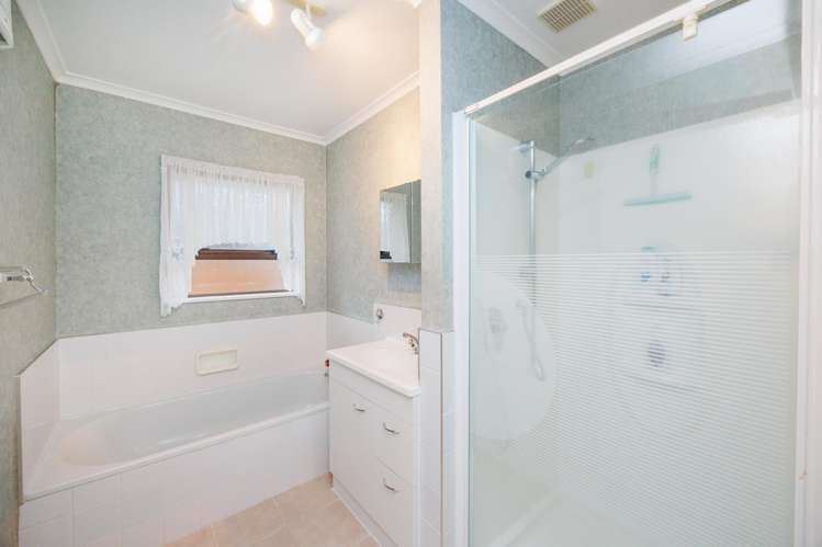 1/11 Woodfield Avenue Roslyn_9