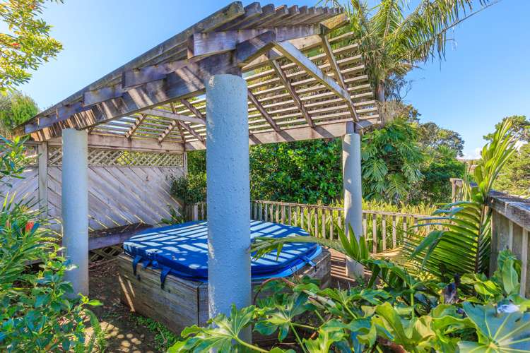 8/18 Parr Terrace Castor Bay_17