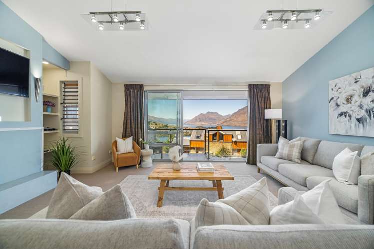 8 Stone Ridge Place Queenstown_4