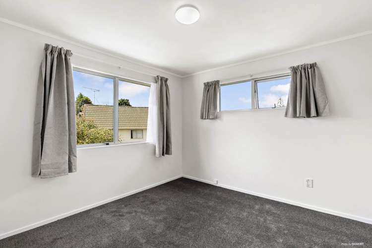 70 Kohekohe Street New Lynn_10