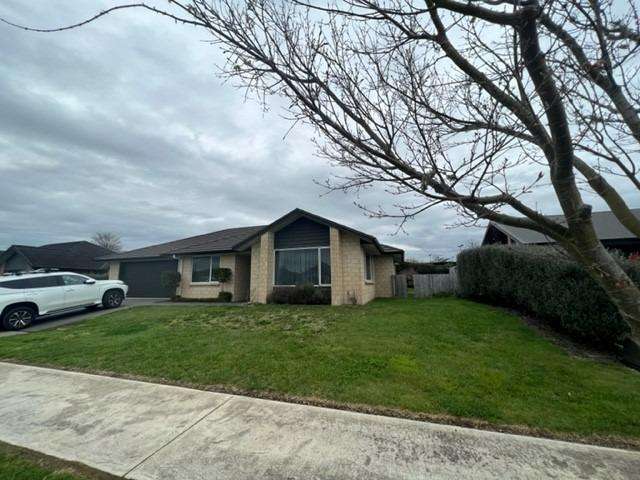 33 Lilac Close 11373_3