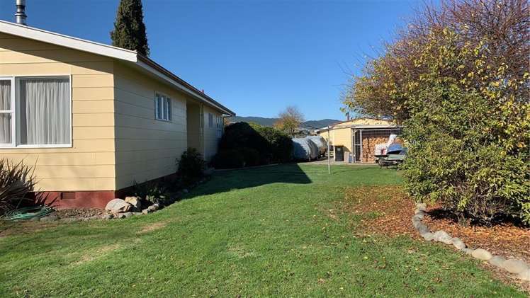 1 Kowhai Street Tapawera_8