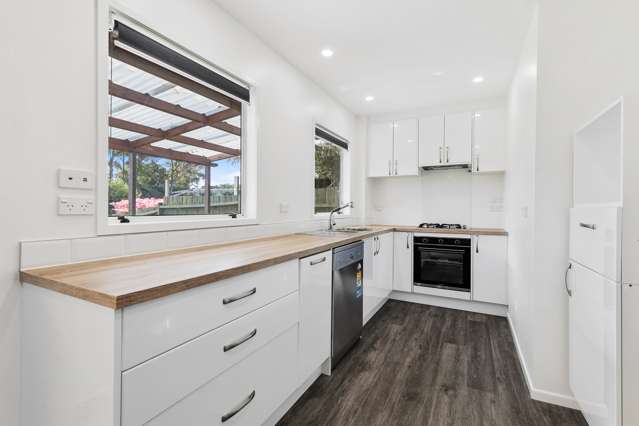 Charming 2-Bed Home in Mount Wellington