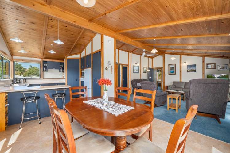 28 Lawrence Street Havelock_12