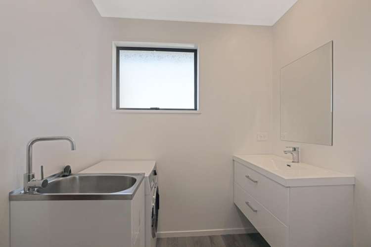 2/85 Cameron Street Ashburton_16